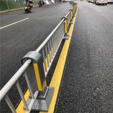 道路设施防护栏 城市安全的坚实防线